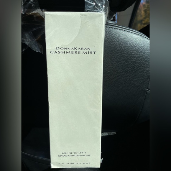 Donna Karan Cashmere Mist large sized bottle - Picture 7 of 7